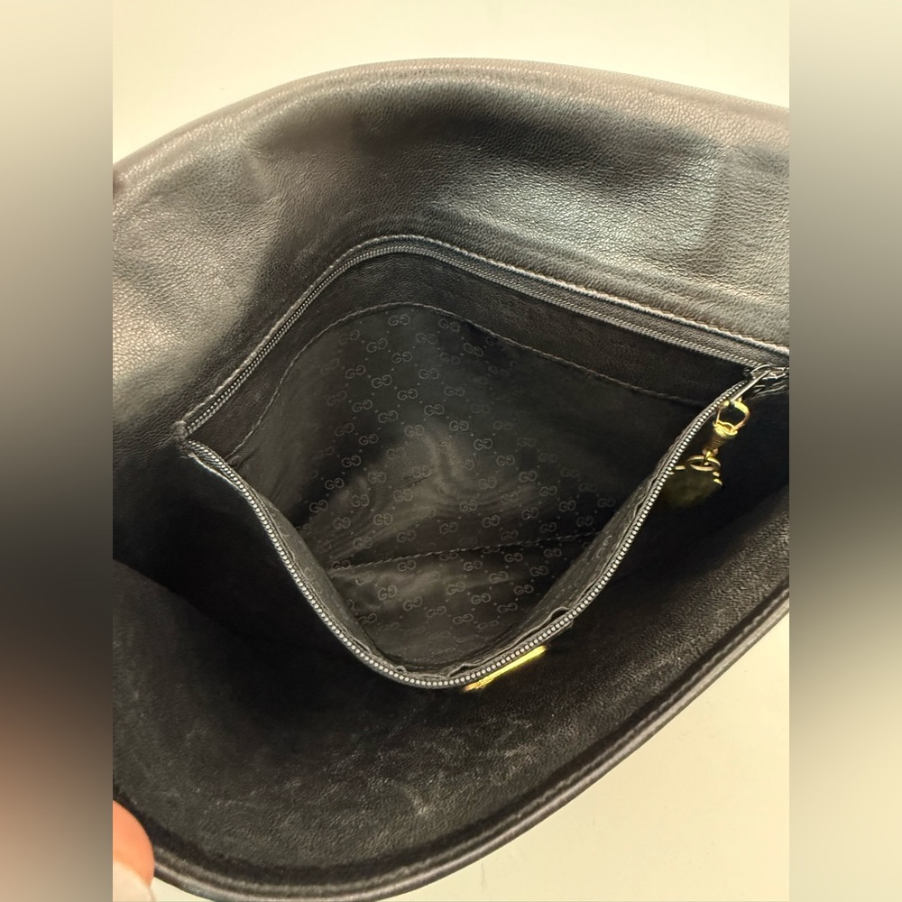 Gucci ‘Interlocking G’s Envelope Slouchy Clutch’ - Picture 10 of 10